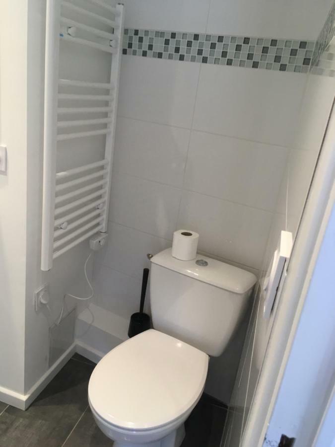 Votre Mini Maison En Plein Coeur Du Centre Ville -Terrasse - Et Parking Prive Sur Place Clos - Draps Et Menage Inclus Concarneau Kültér fotó