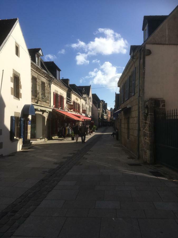 Votre Mini Maison En Plein Coeur Du Centre Ville -Terrasse - Et Parking Prive Sur Place Clos - Draps Et Menage Inclus Concarneau Kültér fotó