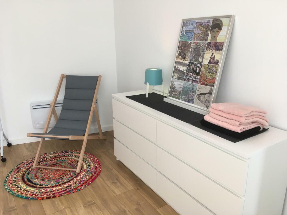 Votre Mini Maison En Plein Coeur Du Centre Ville -Terrasse - Et Parking Prive Sur Place Clos - Draps Et Menage Inclus Concarneau Kültér fotó